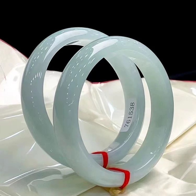Old Mine Icy Burmese Armband,  – Lighting Bewertung und Preis